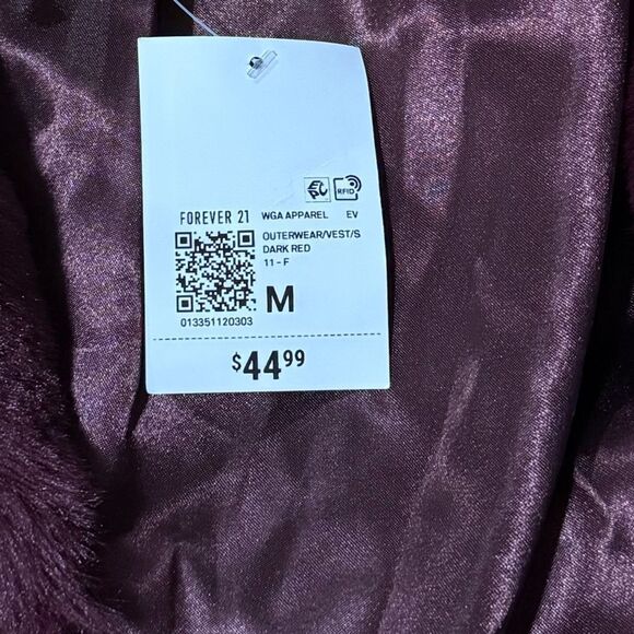 Forever 21 | Notched Faux Fur Vest - Picture 4 of 5